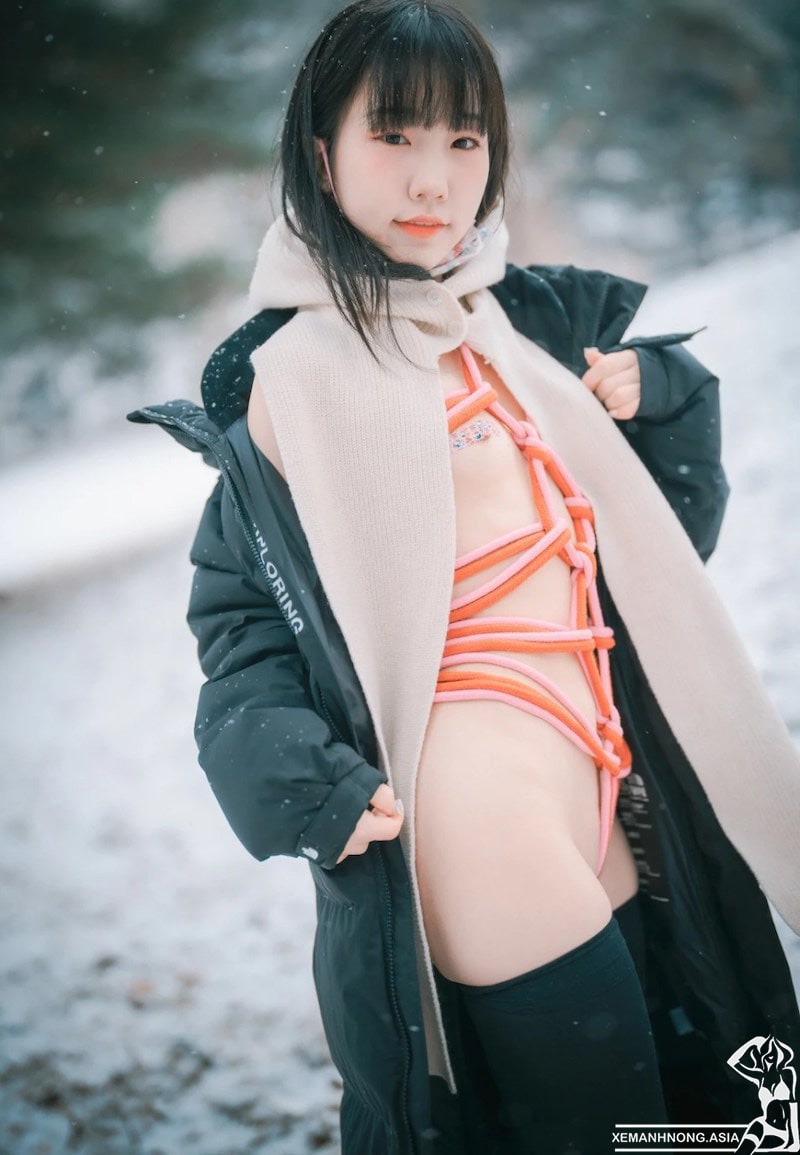 [DJAWA] Yeri sexy với dây thừng giữa trời tuyết lạnh 10