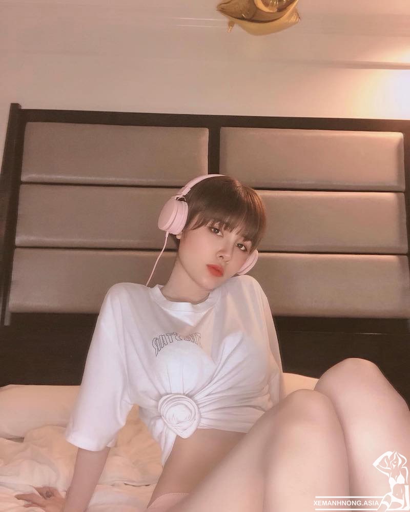 Loạt ảnh bikini nóng bỏng của gái xinh Việt Quỳnh Michu 9
